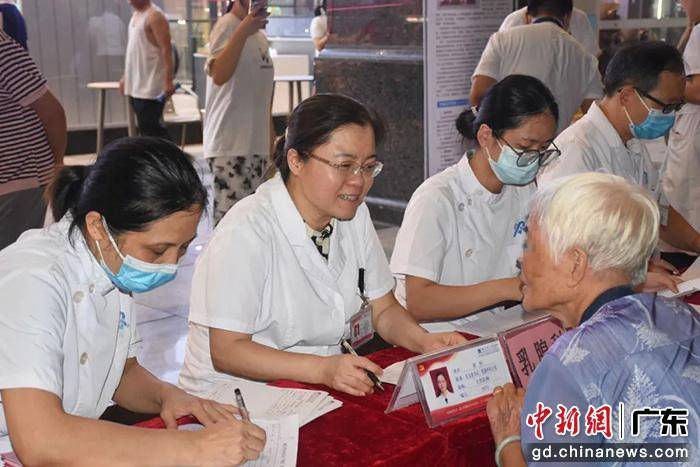 正版资料免费资料大全丨【健康科普】中秋赏月话健康——登山时发生骨折应该如何处理？