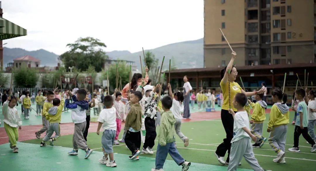 管家婆一肖一码100中奖技巧丨秋季来袭，守护孩子的肠道健康，父母要全方位准备  第1张