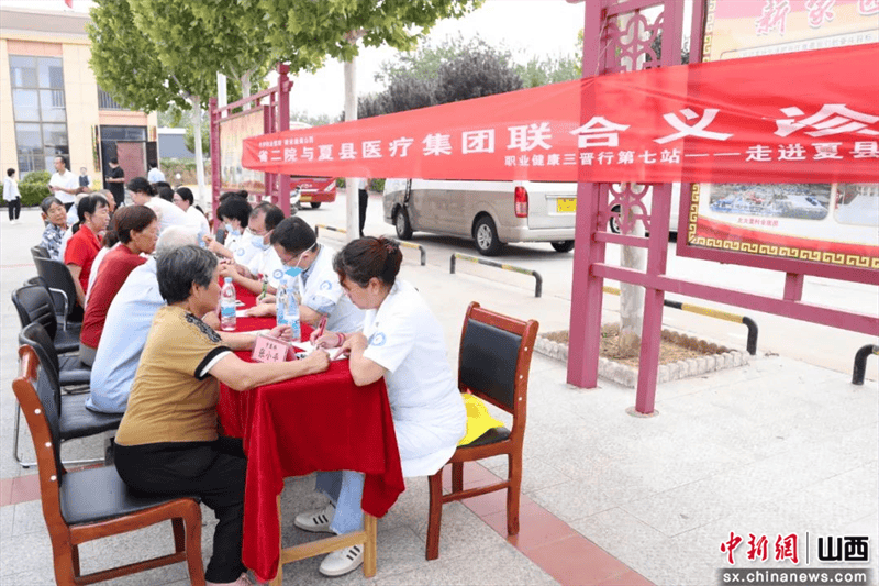 管家婆一码一肖资料大全丨济宁高新区柳行街道开展“因你而来 健康柳行”中医夜市特色活动