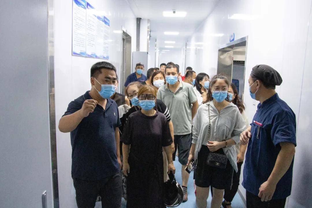 香港二四六开奖资料大全?微厂一丨澳洋健康9.91%涨停，总市值19.53亿元